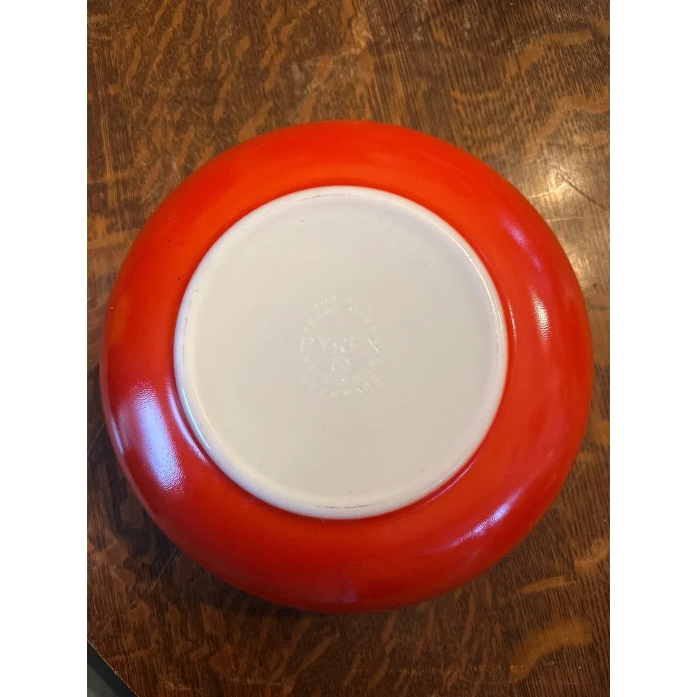 Vintage Pyrex Orange Pine Cone 1.5 Qt Bowl 402 with Metal Wood Handle Cradle MCM